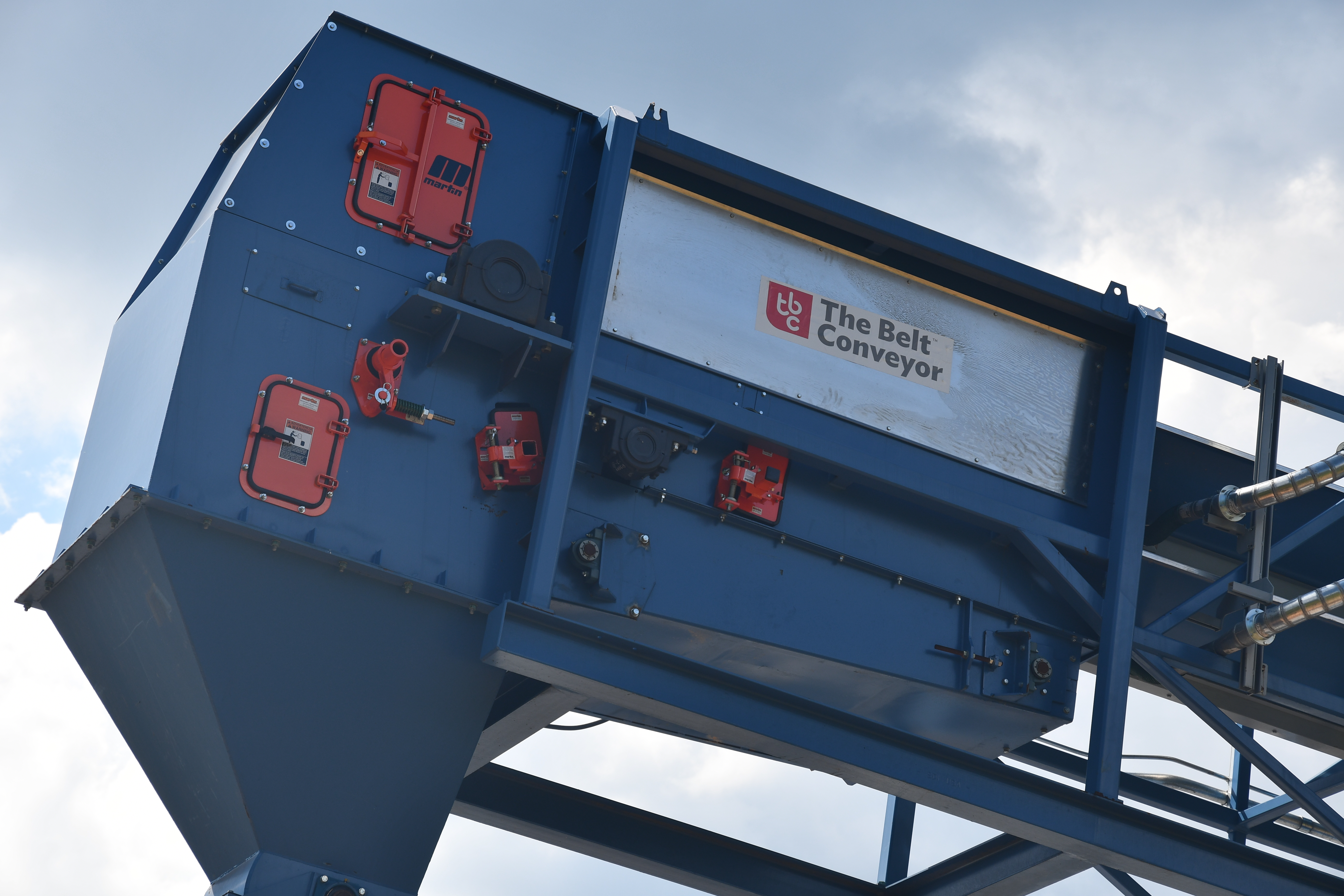 The belt conveyor