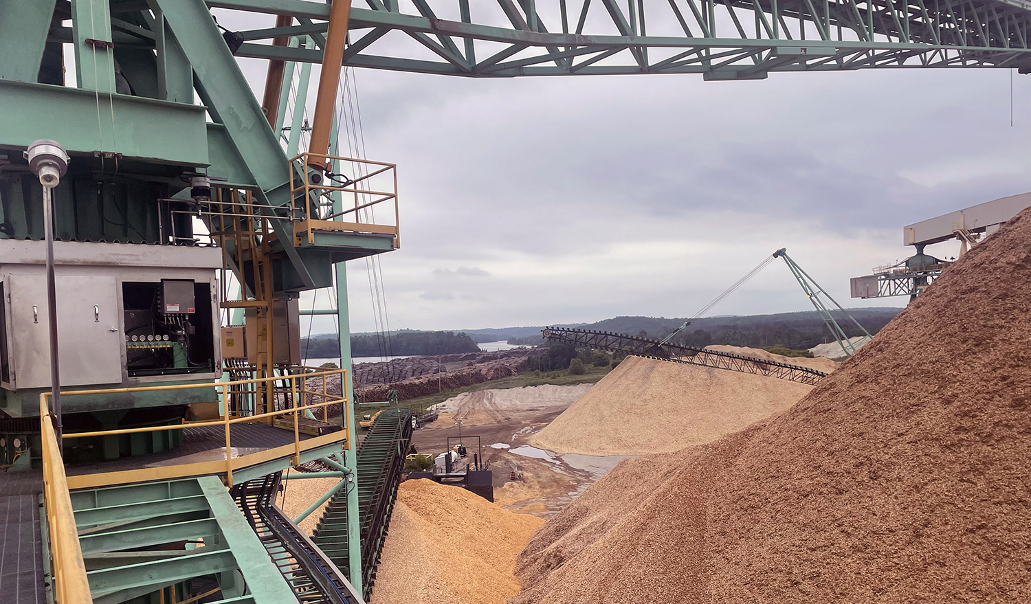 Bruks Siwertell stacker reclaimers