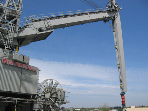 Siwertell floating cement terminal