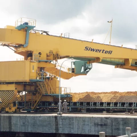 Yellow Siwertell Ship unloader in operation
