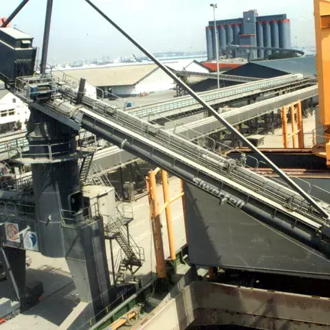 Siwertell Terminal for cement, Singapore