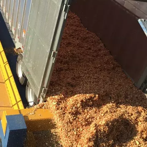 Bruks Siwertell truck unloading