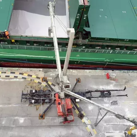 Siwertell road-mobile unloader
