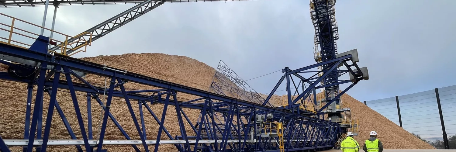 linear cantilevered reclaimer bruks siwertell 
