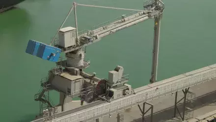 Siwertell ship unloader
