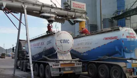 Siwertell road-mobile ship unloader 10 000S