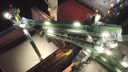 Siwertell unloader unloading grain