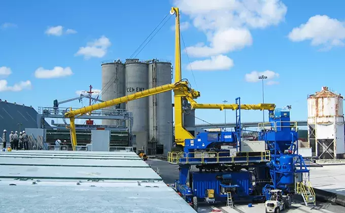 Yellow Siwertell mobile unloader in operation