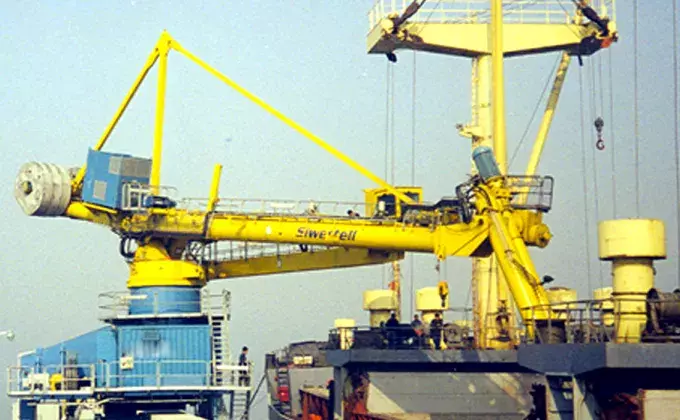 Yellow Siwertell Ship unloader in operation