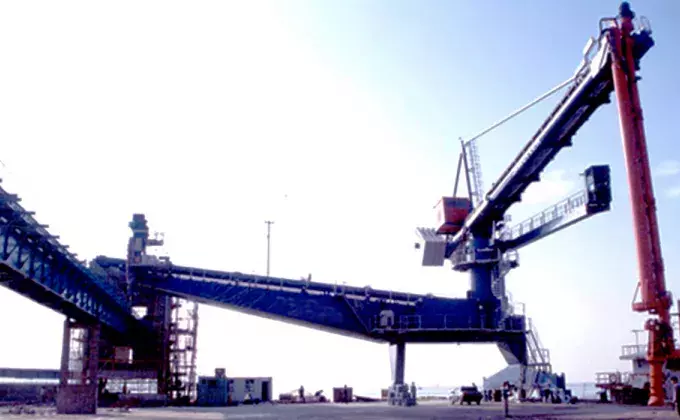 Siwertell Ship unloader for cement, China