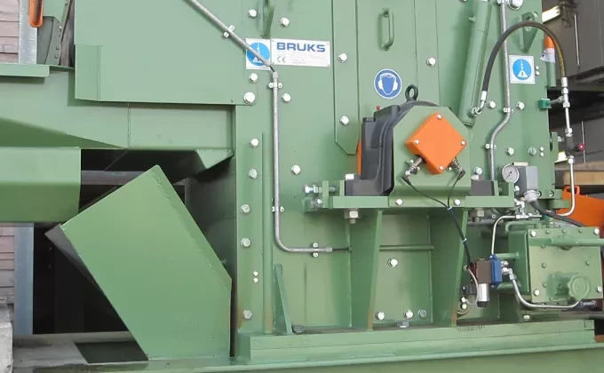hammer hog horizontal fed bruks siwertell