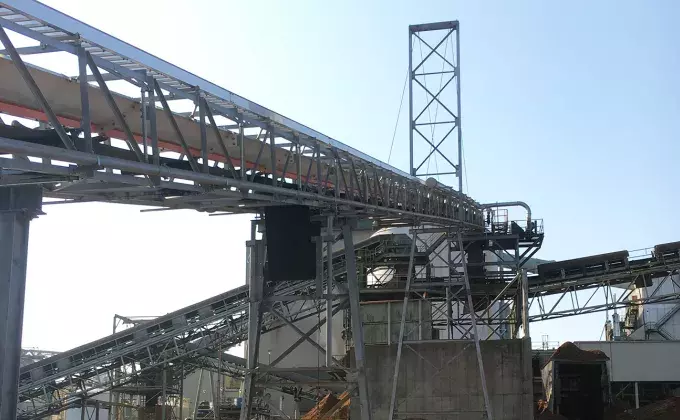 Bruks Siwertell conveying equipment