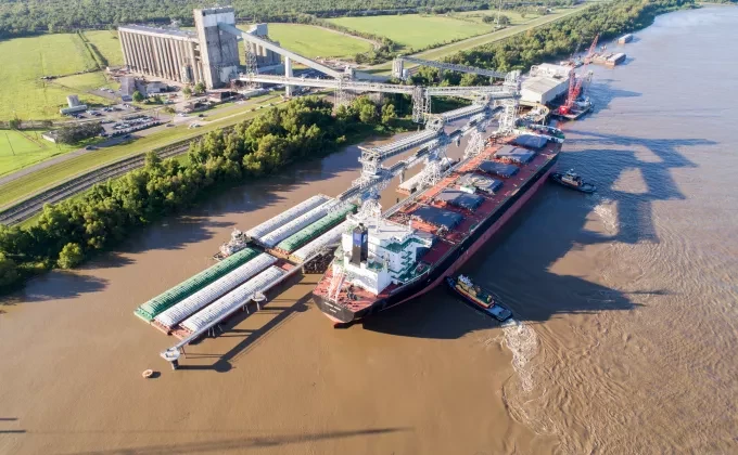 Bruks Siwertell Ship loader