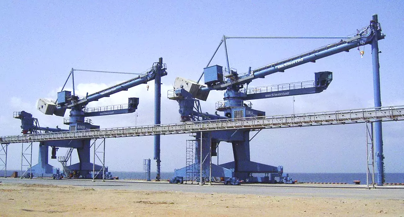Blue Siwertell Ship unloader for grain, Yemen