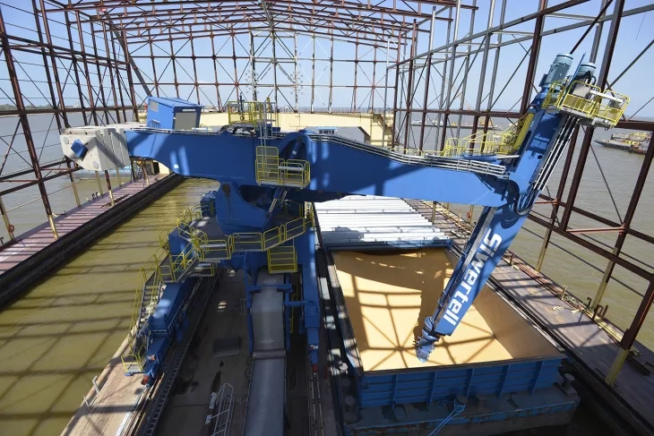 Siwertell_Floating_Dry_bulk_Terminal_grain